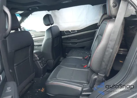 2016 Ford Explorer Sport из США, поврежденный, VIN 1FM5K8GTXGGC84149